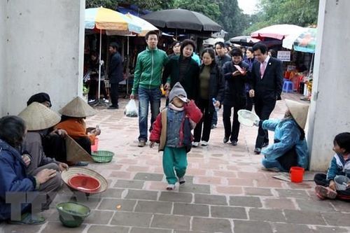 Kiểm tra, xử nghiêm trường hợp ép buộc trẻ em, người khuyết tật xin ăn