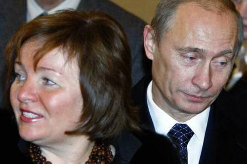 'Thâm cung bí sử' ông Putin và vợ cũ