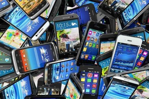 Có nên mua một chiếc điện thoại cũ đã qua sử dụng ?