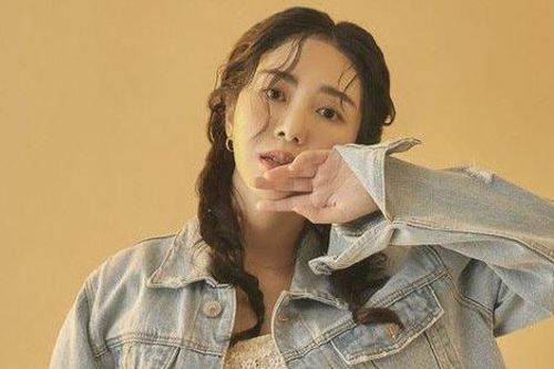 Sau phốt các thành viên cũ bắt nạt, Mina (AOA) thông báo kế hoạch tương lai
