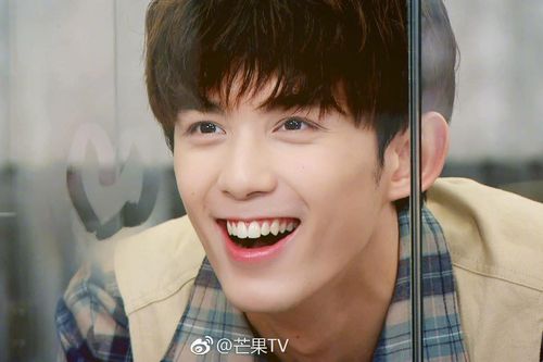 Đường đường là nam chính của 'Trường ca hành', Ngô Lỗi bị nhà sản xuất ngó lơ trong bài viết quảng bá bộ phim