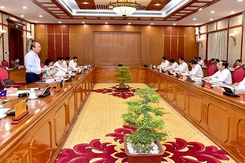 Bộ Chính trị làm việc với Ban Thường vụ Tỉnh ủy về công tác chuẩn bị Đại hội đại biểu Đảng bộ tỉnh lần thứ XVII