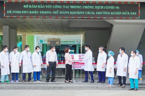 Bệnh viện Đà Nẵng đón bệnh nhân thế nào sau khi dỡ phong tỏa?