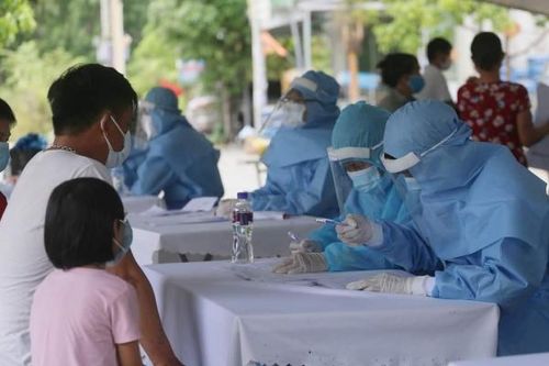2 ca mới ở Hải Dương: Đi học thêm tiếng Anh, bán hàng tạp hóa, tiếp xúc rộng