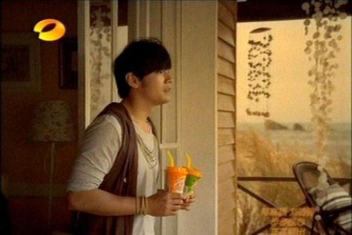 Trà sữa chính là thủ phạm khiến ta tăng cân, không tin hãy nhìn Thiên vương Châu Kiệt Luân