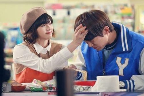 No đậu đỏ vẫn chưa thoát F.A? Xem ngay 'sách giáo khoa' những màn tỏ tình kinh điển này