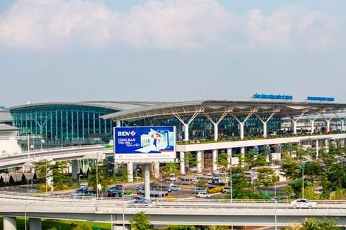 Hai người Việt nhập cảnh Hàn Quốc dương tính với nCoV đi cùng chuyến bay từ Nội Bài