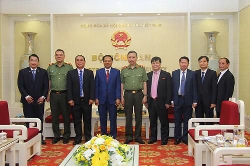 Tăng cường mối quan hệ hợp tác chặt chẽ giữa Bộ Công an Việt Nam và Bộ An ninh Lào