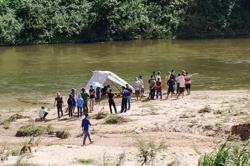 Năm học sinh đuối nước khi tắm sông Trà Khúc và Ngàn Phố