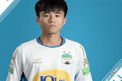 5 cầu thủ tài năng 'trượt dốc không phanh' của bóng đá Việt Nam
