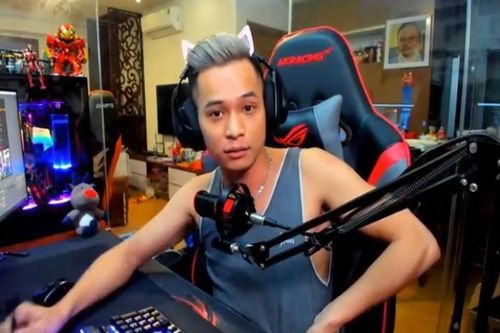 Tộc trưởng MixiGaming và loạt thành tích 'độc cô cầu bại'