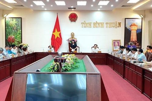Cải cách hành chính, tạo môi trường thu hút đầu tư kinh doanh