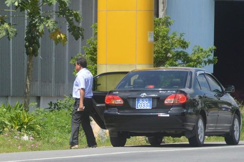 Xe biển xanh dự đám giỗ nhà Trưởng ban tổ chức, Thường trực Tỉnh ủy Sóc Trăng nói gì?