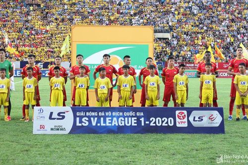 Truyền thống 'gặt lúa non' của SLNA và con dao hai lưỡi từ cầu thủ trẻ