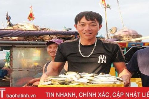 Ngư dân Hà Tĩnh 'trúng đậm' cá, mực...
