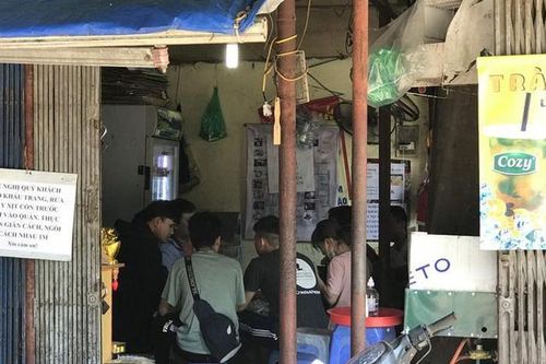 Người dân Hà Nội vẫn chủ quan trong phòng dịch bệnh COVID-19