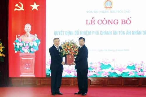 Ông Nguyễn Văn Tiến giữ chức Phó Chánh án Tòa án nhân dân Tối cao