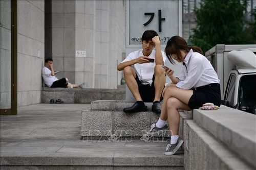 17% học sinh, sinh viên Hàn Quốc 'nghiện' Internet và smartphone