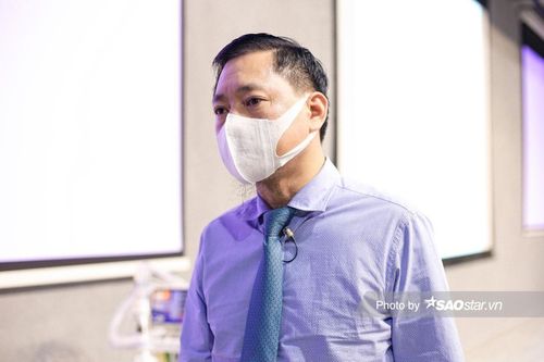Chủ tịch Hội đồng trường Đại học Văn Lang chia sẻ về ý nghĩa đặc biệt của máy thở MV20