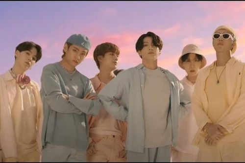 BTS 'Dynamite' trở thành quán quân trong top 15 MV K-Pop đạt 200 triệu view nhanh nhất
