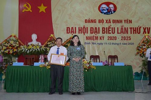 Đoàn kết, quyết tâm xây dựng Đảng bộ ngày càng trong sạch, vững mạnh