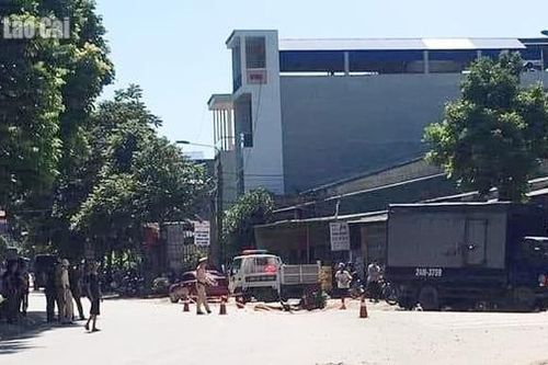 Bát Xát: Va chạm với xe tải, người điều khiển xe máy tử vong tại chỗ