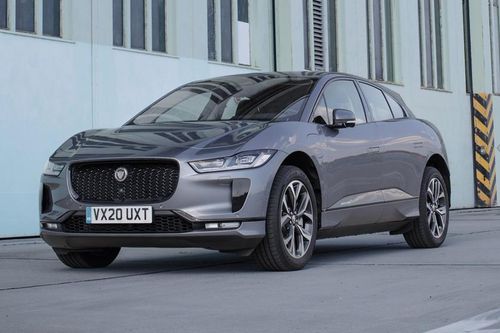 I-Pace giá 'mềm' cho fan của Jaguar