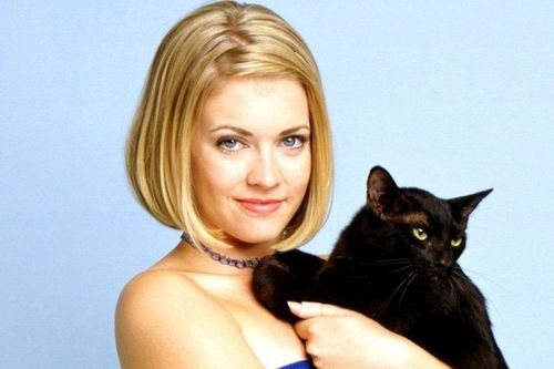 Diễn viên 'Sabrina - cô phù thủy nhỏ' sau 24 năm