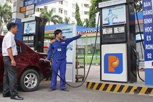 Bán xăng dầu có thuộc nghề nặng nhọc, độc hại, nguy hiểm?