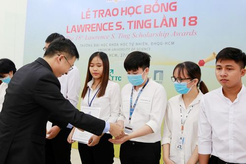 Học bổng Lawrence S. Ting 2020 - Chúng tôi đến với bạn