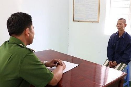 Khởi tố bị can và bắt tạm giam đối tượng giao cấu nhiều lần với bé gái 13 tuổi