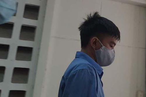 Thanh niên bị xử hơn 5 năm tù vì 'yêu' bé gái 14 tuổi