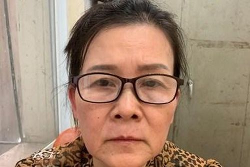 Bộ Công an bắt cựu giáo viên làm giả con dấu, tài liệu
