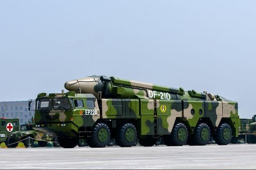 Trung Quốc phóng 'tên lửa sát thủ diệt tàu sân bay' ra Biển Đông