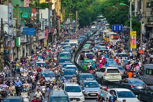 Ngành Thuế phản hồi thông tin 'vòi vĩnh' người dân khi đăng kiểm ôtô