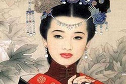 Hoàng hậu làm mê mẩn 6 vị vua 60 năm