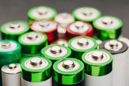 Hàn Quốc thực hiện chiến dịch đổi pin cũ lấy pin mới