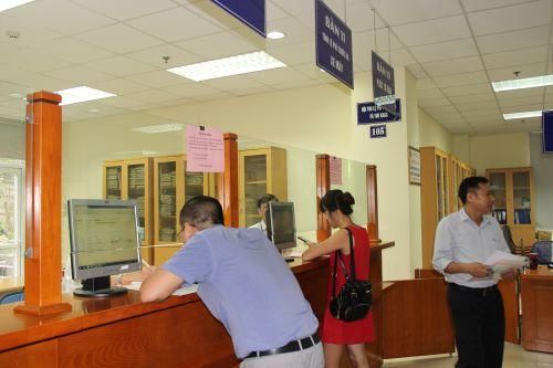 Nộp lệ phí trước bạ ô tô xe máy điện tử giúp giảm thời gian, chi phí