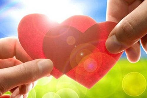 9 cách dễ làm để những người yêu nhau không rơi vào cảnh nhạt tình mà luôn quyến rũ như thuở ban đầu
