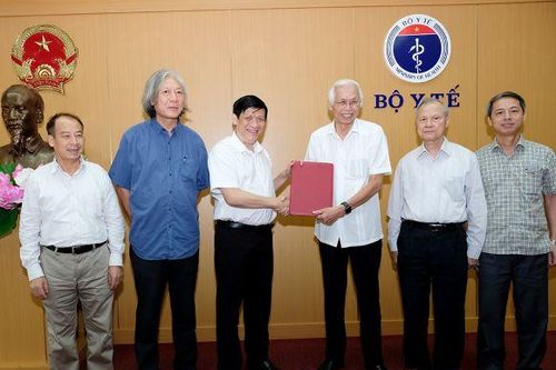 Tăng cường công khai, minh bạch trong cấp phép lưu hành thuốc