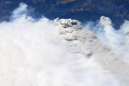 Cháy rừng tại California nhìn từ vệ tinh
