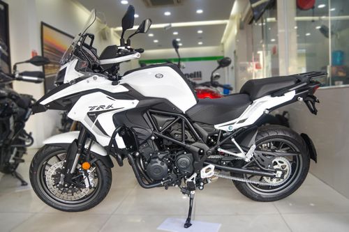 Chi tiết Benelli TRK 502 2020 giá khoảng 150 triệu đồng