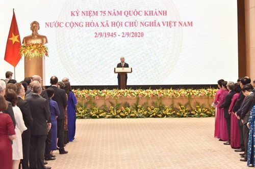 Tổ chức trọng thể Lễ Kỷ niệm 75 năm Quốc khánh nước CHXHCN Việt Nam