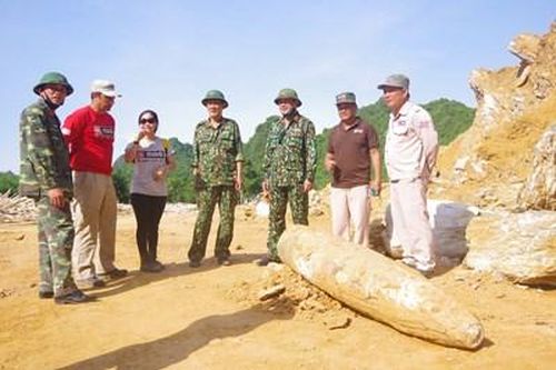 Xử lý an toàn quả bom xuyên phá nặng 450kg