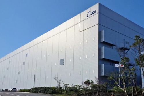 JDI bán nhà máy cho Sharp với giá 380 triệu USD
