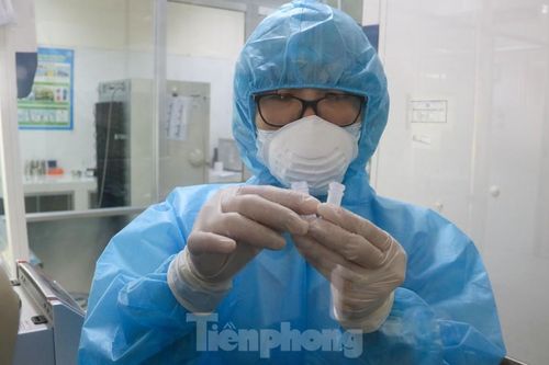Hộ lý BV Đà Nẵng tái dương tính có thể chỉ là xác virus ?