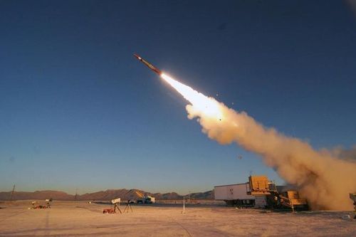Hệ thống phòng thủ Patriot tối tân bắn trượt mục tiêu khi thử nghiệm