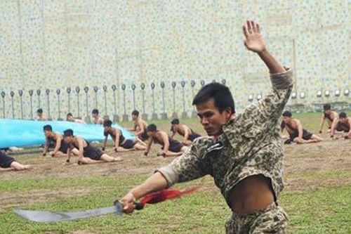 Những tuyệt kỹ võ thuật của đặc công Việt Nam