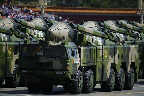 Trung Quốc phóng tên lửa đạn đạo ra Biển Đông: Mỹ nói Bắc Kinh phạm sai lầm, Nhật kịch liệt lên án