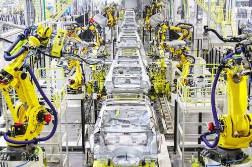 Tỷ phú Trung Quốc gồng mình chịu lỗ, quyết vượt Tesla